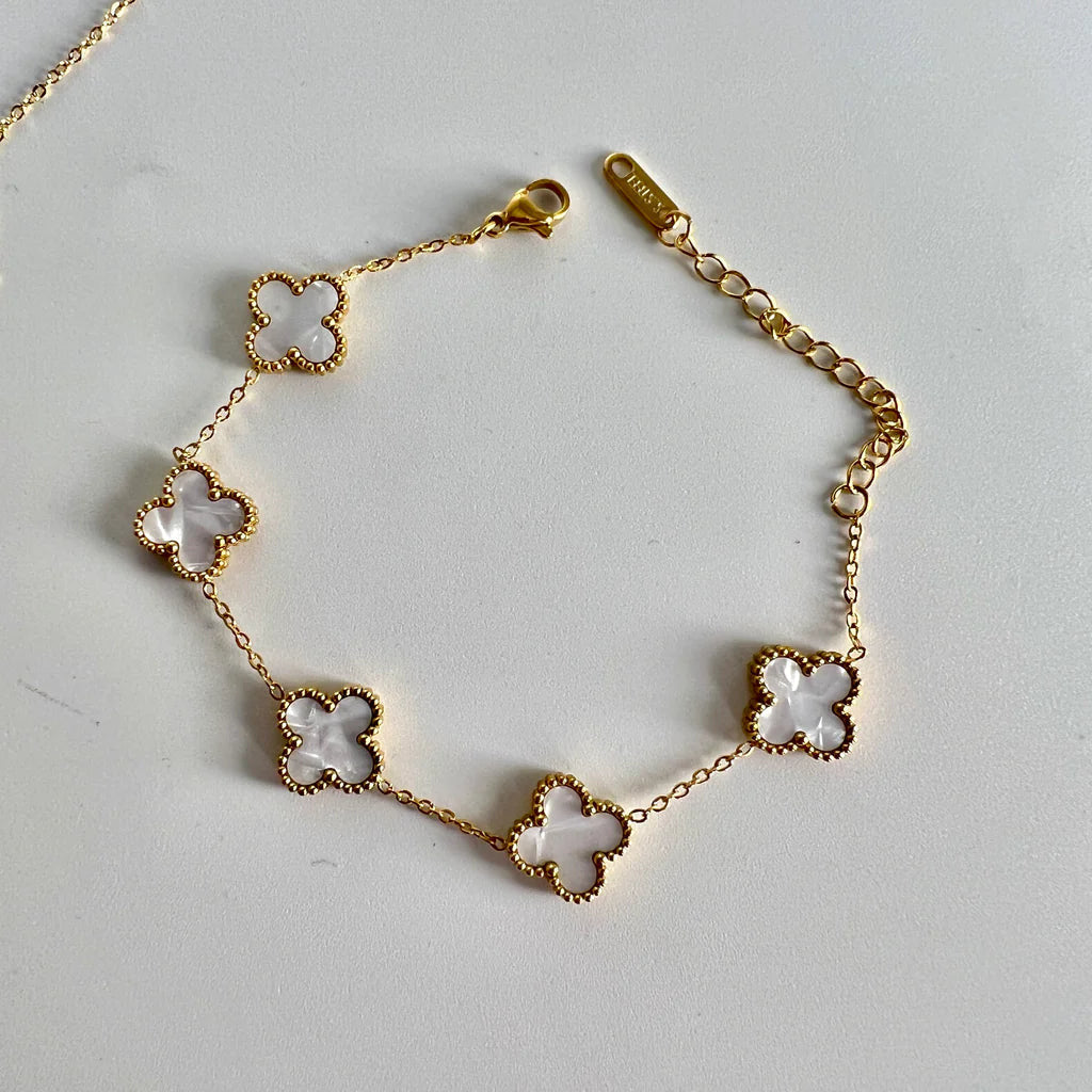 Van Cleef & Arpels-طقم مجوهرات البرسيم الرباعي للحظ