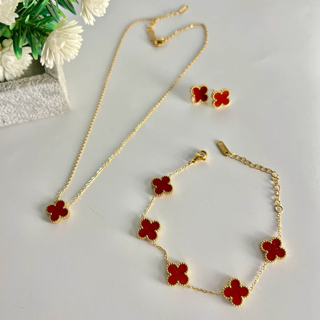 Van Cleef & Arpels-طقم مجوهرات البرسيم الرباعي للحظ